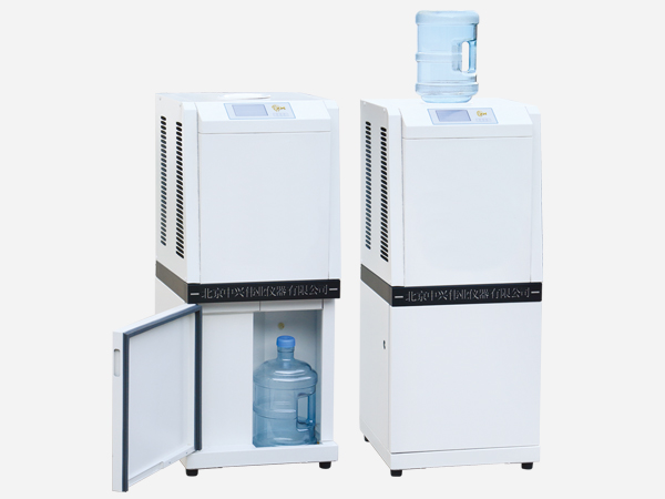 風(fēng)冷式蒸餾水器